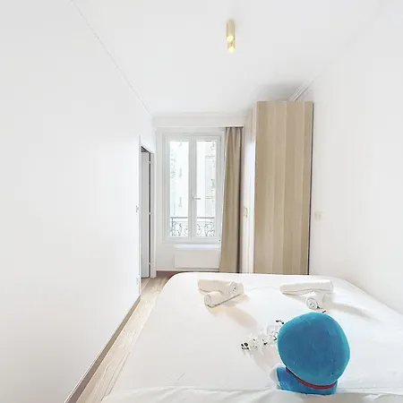 122 - Luxueux Pied-a-terre Parisien *