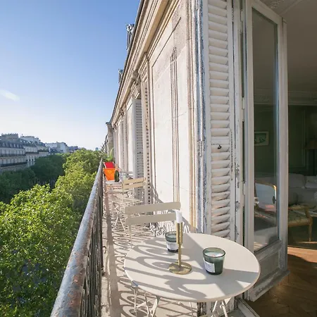 Apartment Typical Haussmannien With Eiffel Tower View - Bm68 *