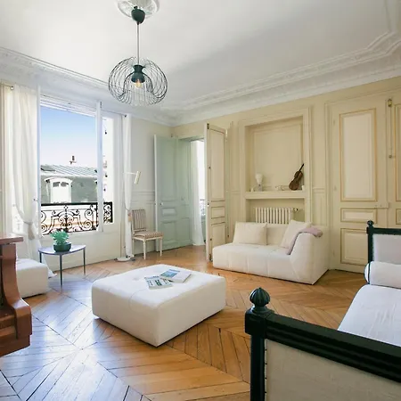 Typical Haussmannien With Eiffel Tower View - Bm68 * Paris