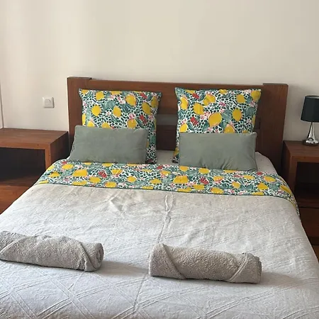 Well Located 3-room In The Center Of * Paris