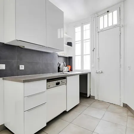Elegant And Modern 3bd 6p - Eiffel Tower Paris