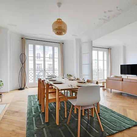 Elegant And Modern 3bd 6p - Eiffel Tower Appartement