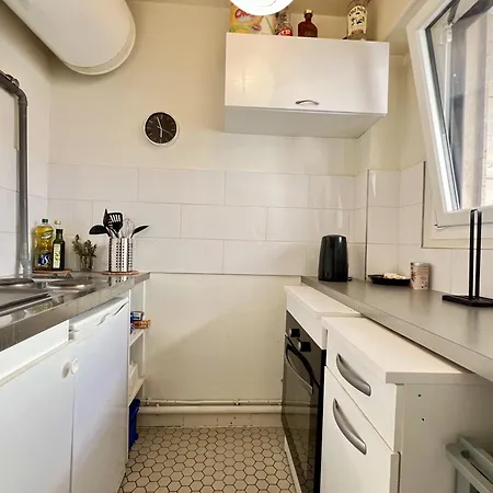 Appartement Studio Avec Balcon, Havre De Paix A Montparnasse *