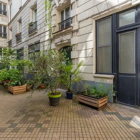 Pristine 5 Min To Sacre Coeur Apartment