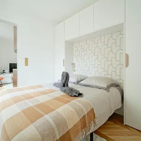 Appartement T2 Luxueux Invalides 2 Voyageurs Paris