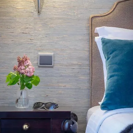 Delavigne Hotel 3*