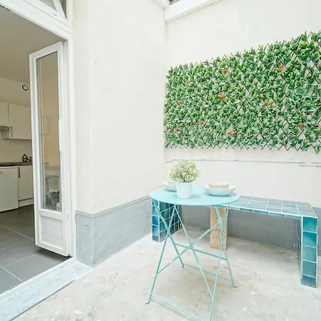 Amelie In Hidden Gem Montmartre Paris