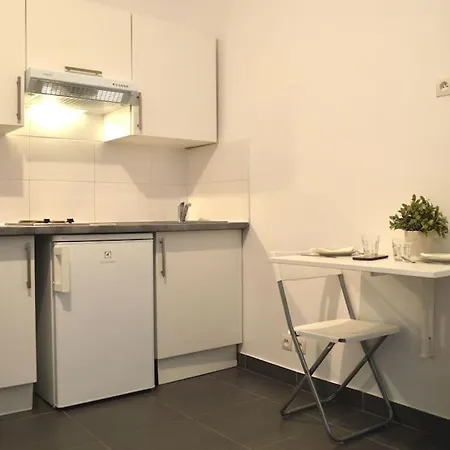 Amelie In Hidden Gem Montmartre Apartment