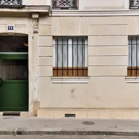 Apartment Amelie In Hidden Gem Montmartre *