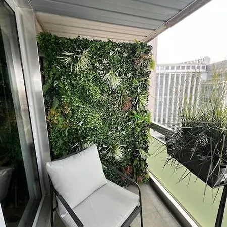 Joia - Vaugirard Apartment *