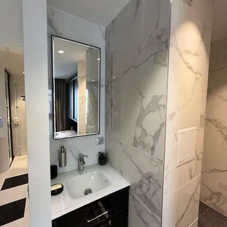 Joia - Vaugirard Apartment Paris