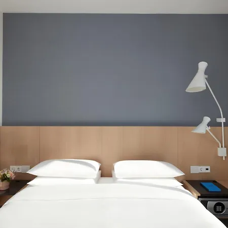 Hyatt Regency Etoile 4* Parigi