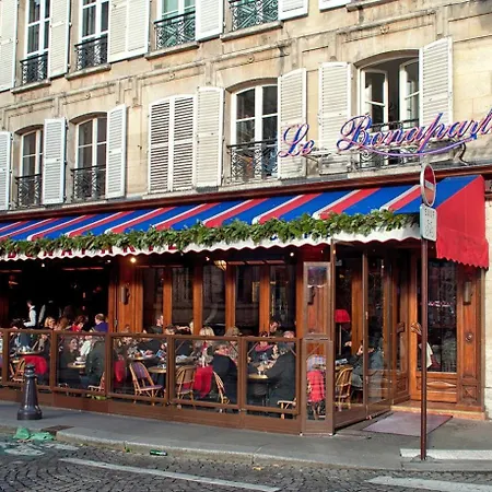 Saint-germain, Rue Des * Paris