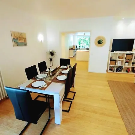 Apartment Rue Mandar Paris