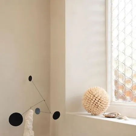 Apartment Triplex Lumineux Avec Balcon - 500m Champs Elysees Paris