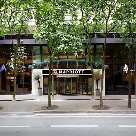 Marriott Rive Gauche & Conference Center 4* Parigi