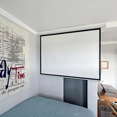 Artiste Apartment Paris