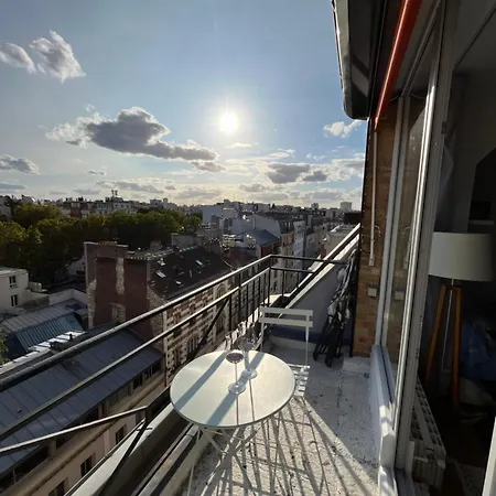 Apartment Artiste
