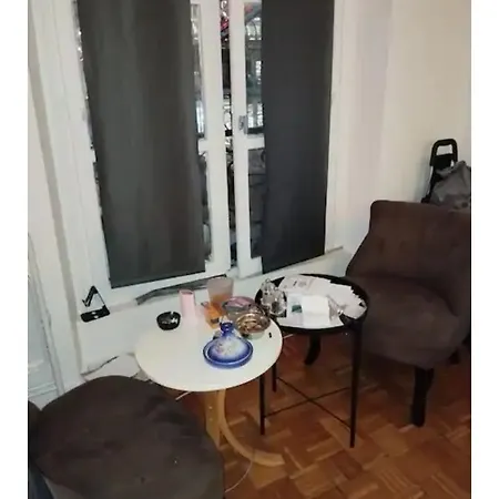 Charmant Studio Apartment *