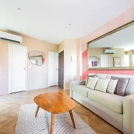 Apartment Superbe Rose Pour 6 Avec Sauna Paris