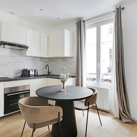 Apartment Pick A Flat's In Sentier-montorgueil - Rue Du Nil Paris