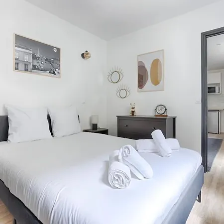 Charming 1br In Heart Of 10th Apartment