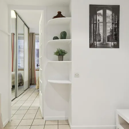 Les Invalides & Eiffel Tower - 1br - Cityapartmentstay 公寓 巴黎