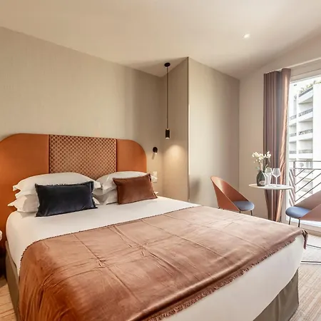 Fl By Sweett Hotel 4*