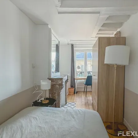 Flexliving - - Lune Holiday home Paris