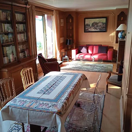 Chez Veronique Apartment