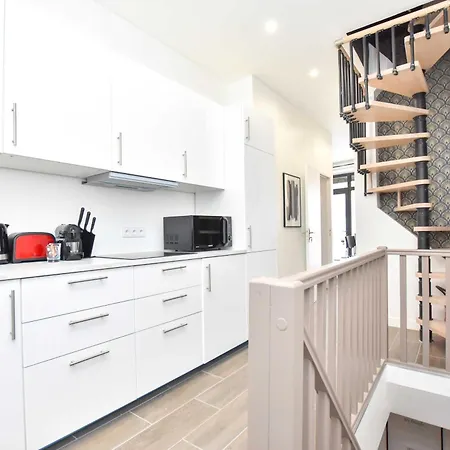 Family - 4br - 10p - Menilmontant Apartment