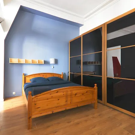 Quartier Place Des Vosges Appartement Parijs
