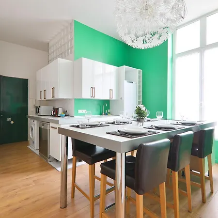 Quartier Place Des Vosges Appartement Parijs