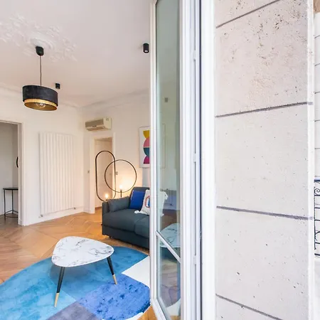 Hotelhome 16 Aparthotel 3*