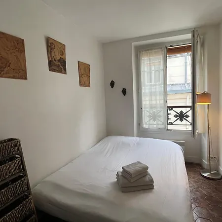 Appartamento Typical Marais 3 Bedroom - Beaubourg *