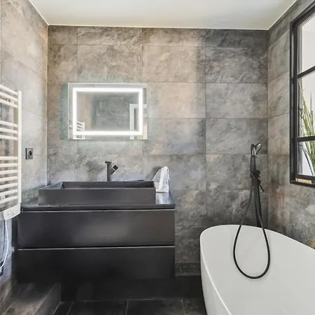 330 Pernet 3 : Elegance And Comfort In * París