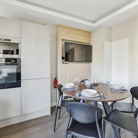 Apartamento 330 Pernet 3 : Elegance And Comfort In *