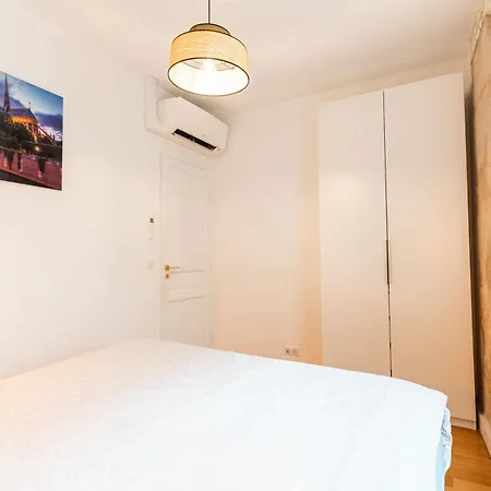 Loft 4 Bedroom Montmartre Pigalle Ac By Lcc Agency * Paris