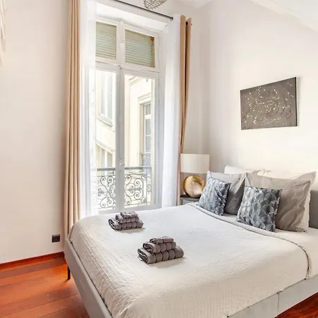 Chic Parisian Flat Paris