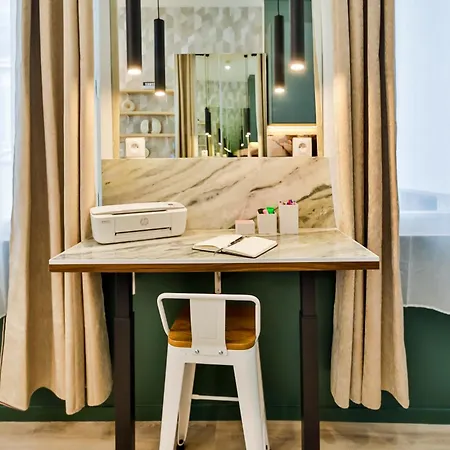 Ws Louvre - Casanova Apartman
