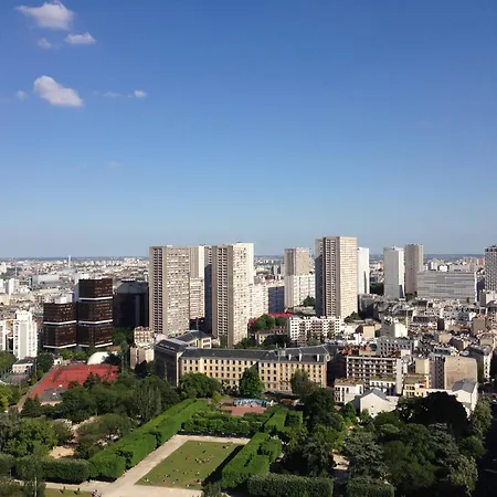 Le 300 By Happynoworry Apartment *