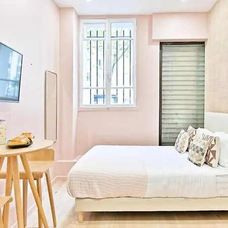 Apartment Petit Confortable & Tranquille 17eme *