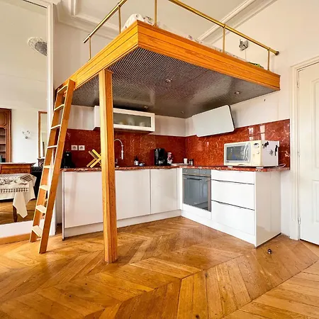Apartment Charmant Paris, Vue Notre-dame