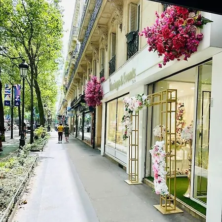 Apartment Appt Renove Proche Montmartre Gare Du Nord Et Est *