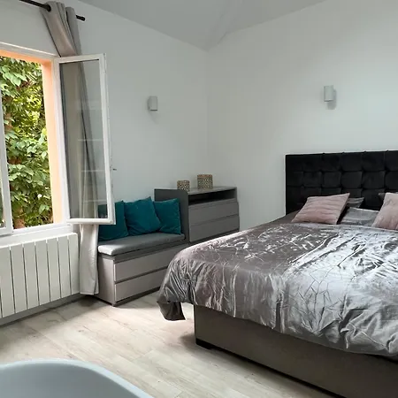 Duplex Plein Sud Apartment Paris