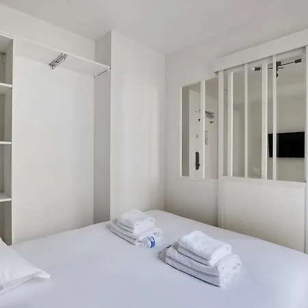 Republique Holiday home