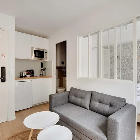 Republique Holiday home *