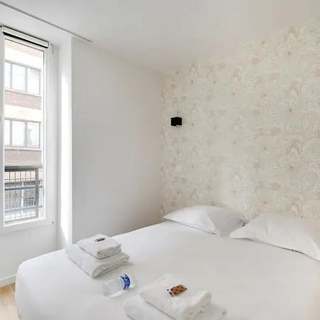 Republique Holiday home *