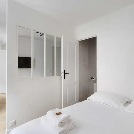 Republique Holiday home Paris