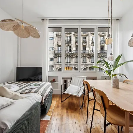 Le Louvre & De - Cityapartmentstay